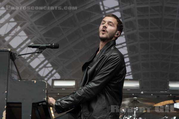 EDITORS - 2017-07-23 - PARIS - Hippodrome de Longchamp - Main Stage 1 - Thomas Michael Henry Smith